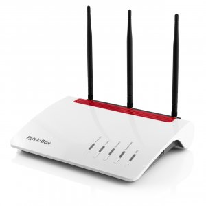 FritzBox-7590-mit-antennen.jpg